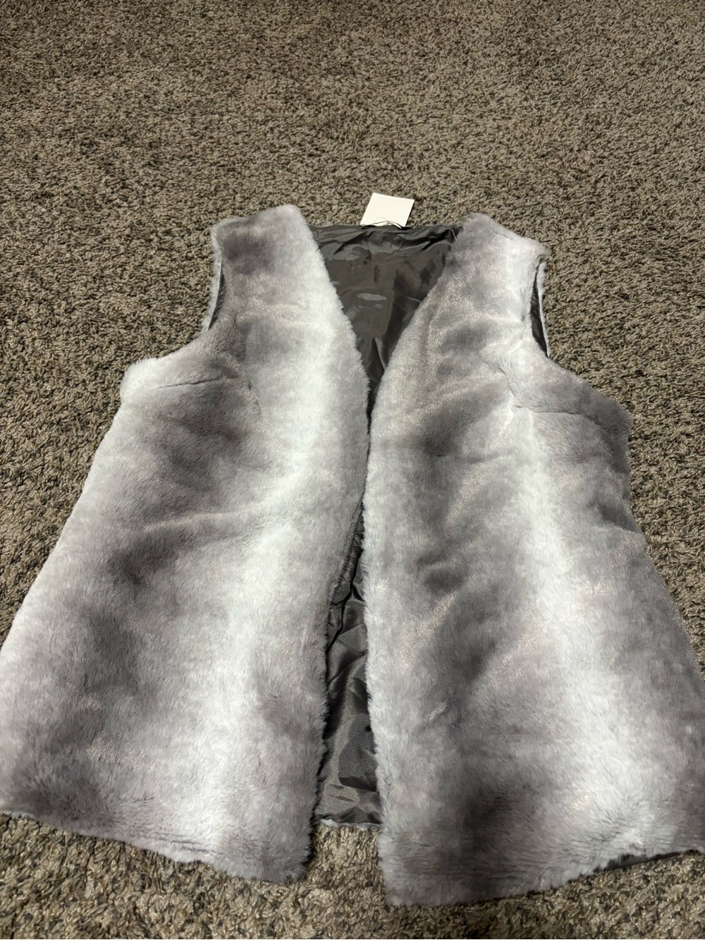 NWOT Bear Dance Gray Faux Fur Open-Front Vest